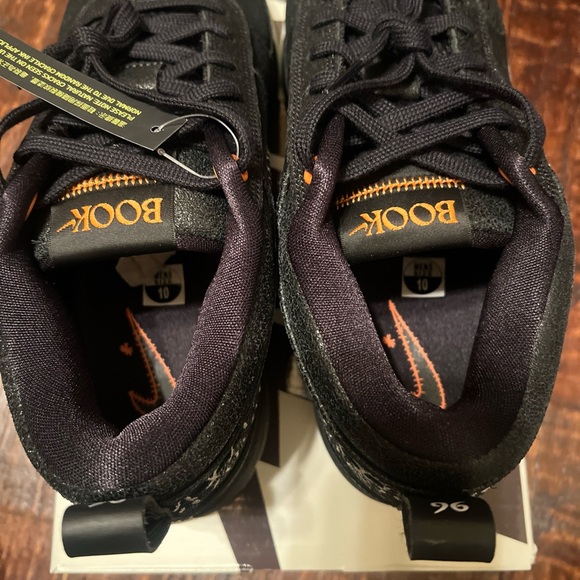 PRICE CUT!! New in Box! Nike Book 1 Halloween Black Men GLOW IN DARK FJ4249-003 - Picture 6 of 7